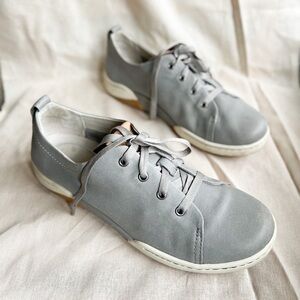DANKSO Renae Suede Leather Sneaker in Gray Womens 39